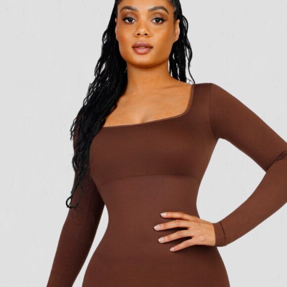 Magic Sculpt Built-In Shapewear Dress, Long Sleeve Chocolate - Picture 5 of 8